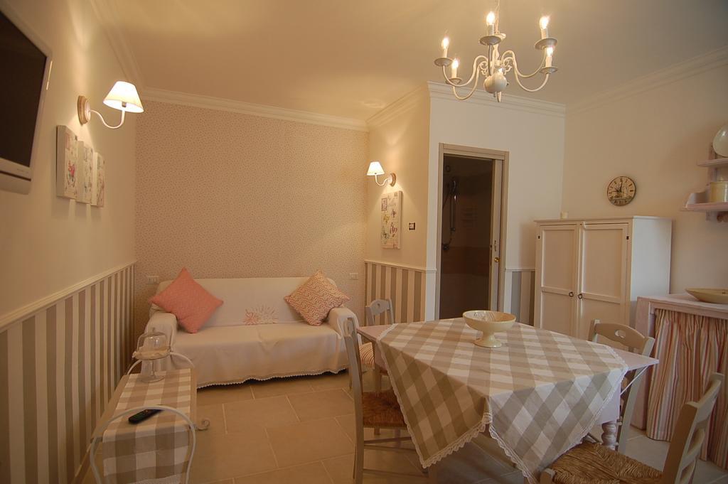 Domus Alba Villa Martina Franca Ruang foto